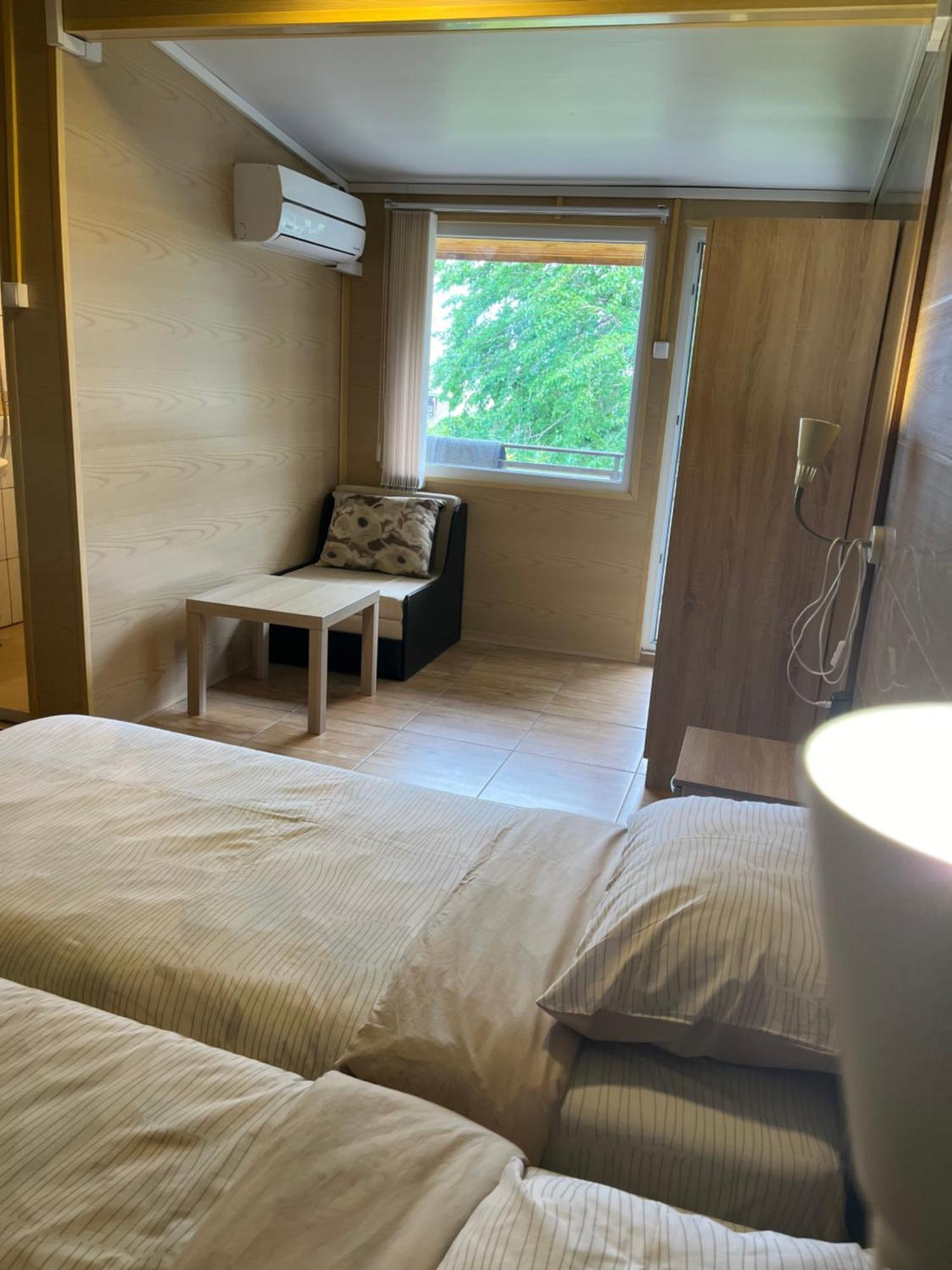 Family Hotel Globus Golden Sands Esterno foto